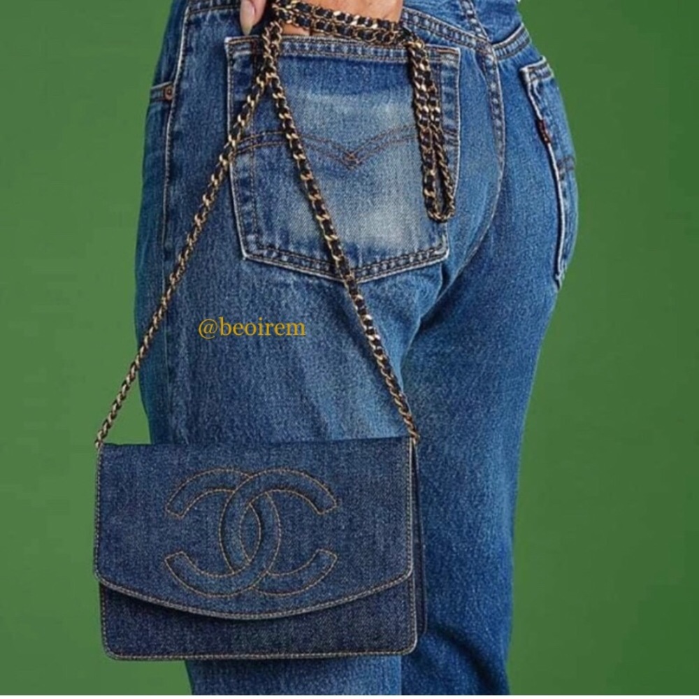 LucKy BrAnd JeAns 27 - Picture 3 of 13